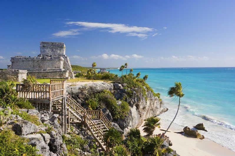 Appartement Ocean Front Suite, Balcony, Kitchen. *